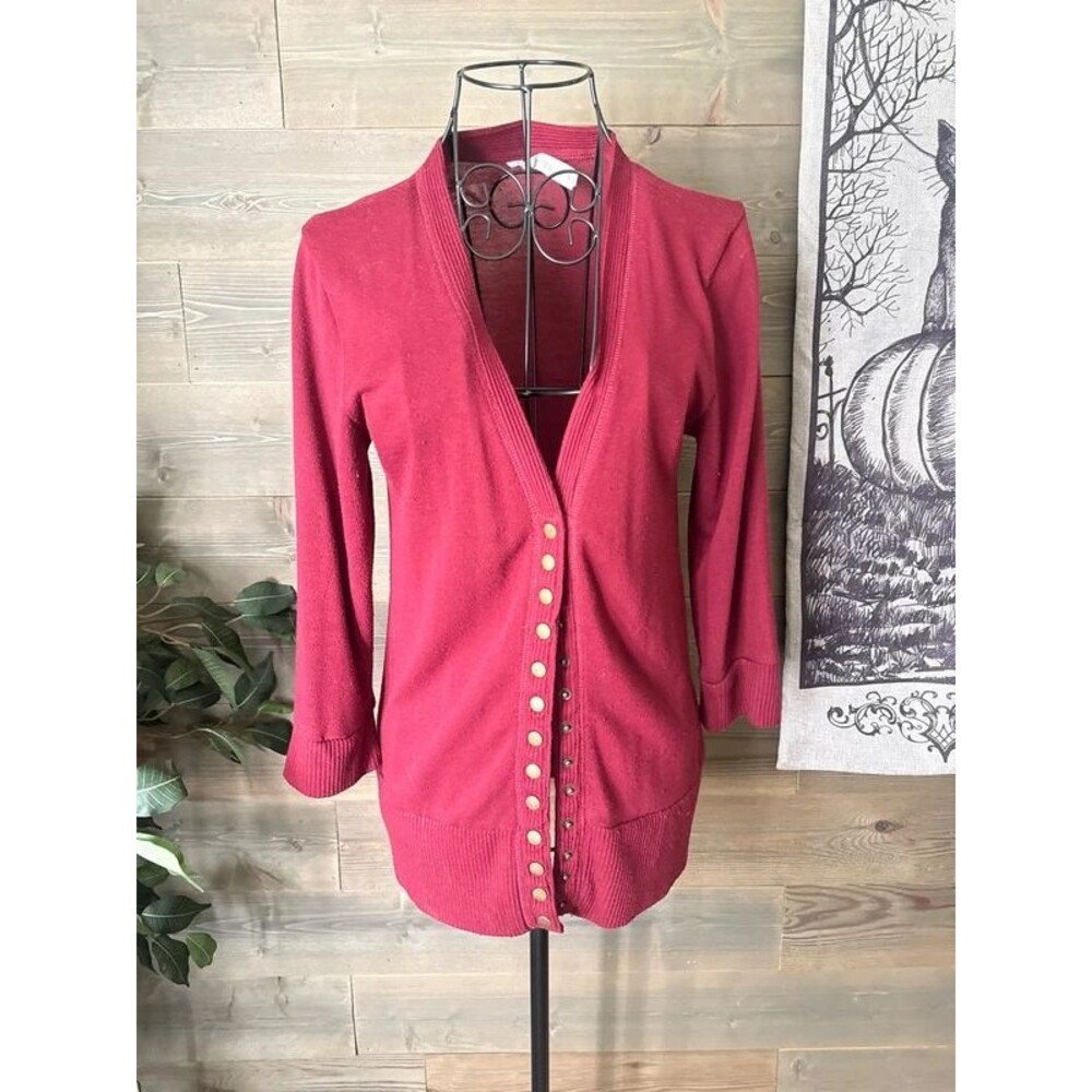 Snap front vneck cardigan
